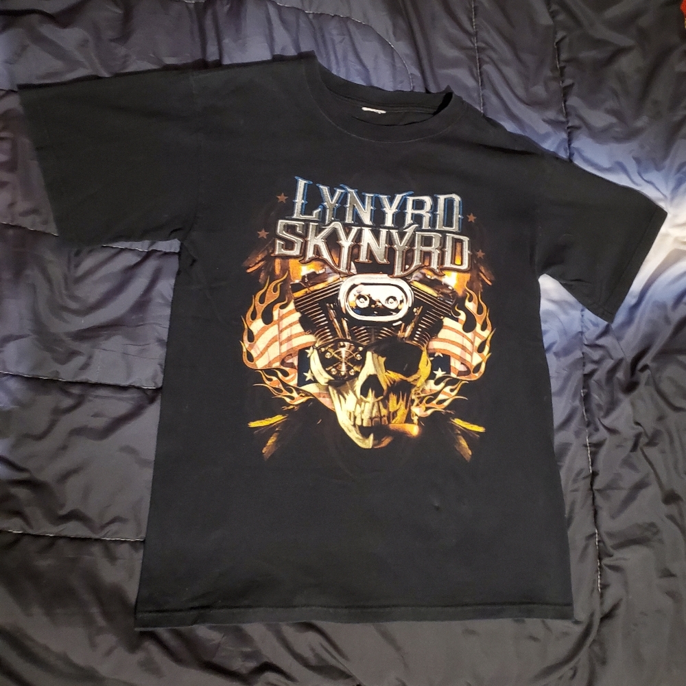 RARE 2006 "LYNARD SKYNARD" TOUR Black tshirt!.